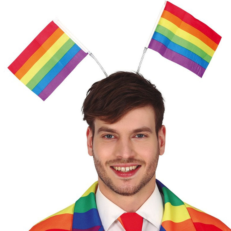 Sindaci con la fascia tricolore al Gay Pride: polemica a Piacenza - il