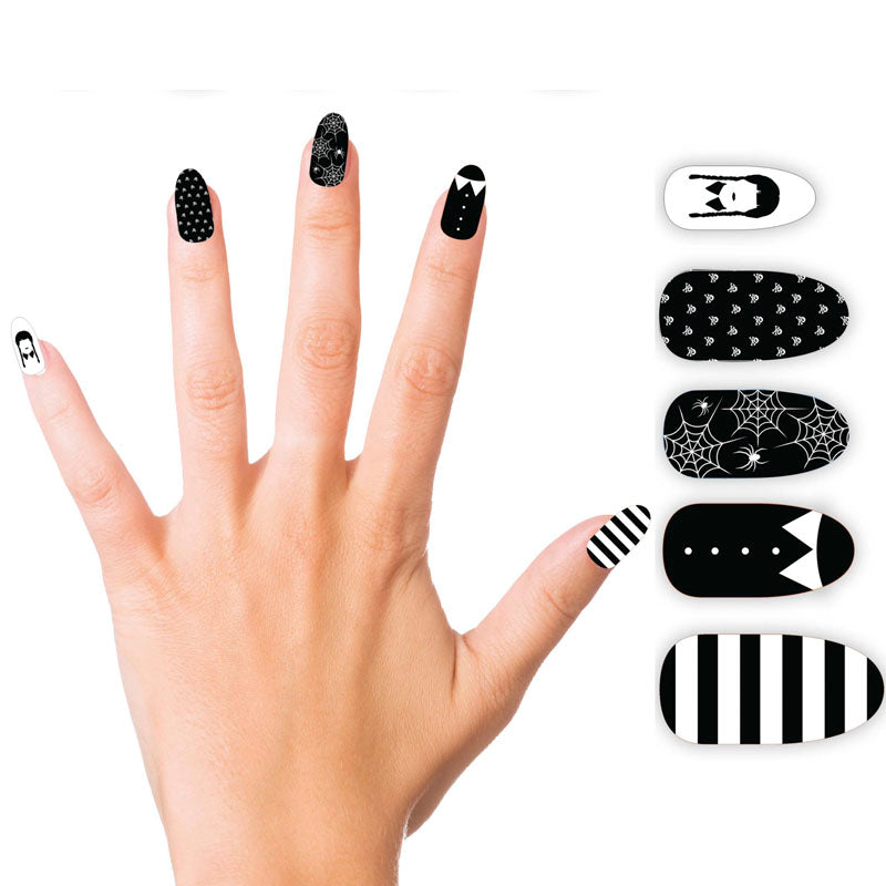 Uñas Niña Tétrica