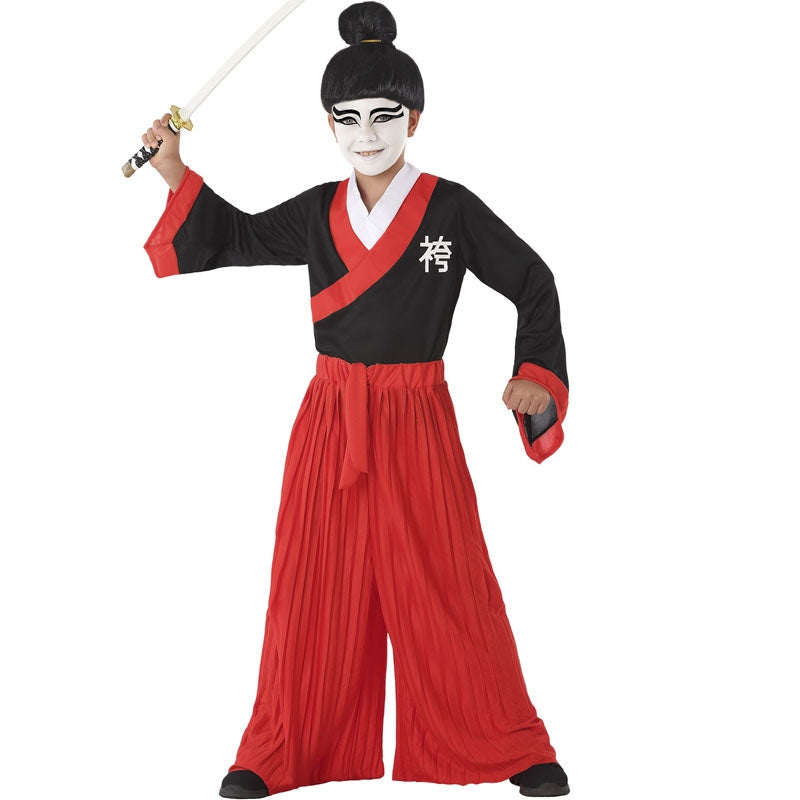 Bambina in Vesto Dal Kimono Al Santuario Del Giapponese Immagine Edoriale - Immagine di