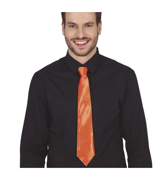 Cravatta Arancione per completare il costume