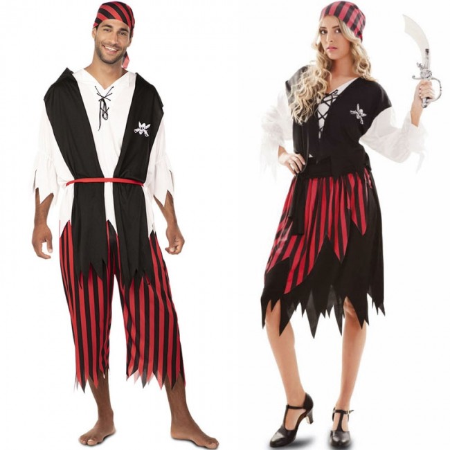 Costumi di coppia pirati economici