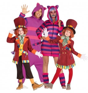 Costumi Gatti Cheshire e Cappellai Matti per gruppi e famiglie