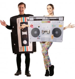 Costumi di coppia Radiocassetta e cassetta