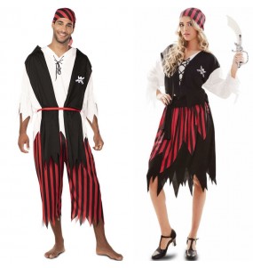 Costumi di coppia pirati economici